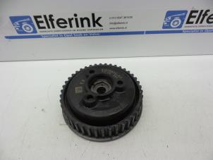 Gebruikte Nokkenas Tandwiel Volvo XC90 II 2.0 T8 16V PHEV Polestar AWD Prijs € 175,00 Margeregeling aangeboden door Auto Demontage Elferink B.V.