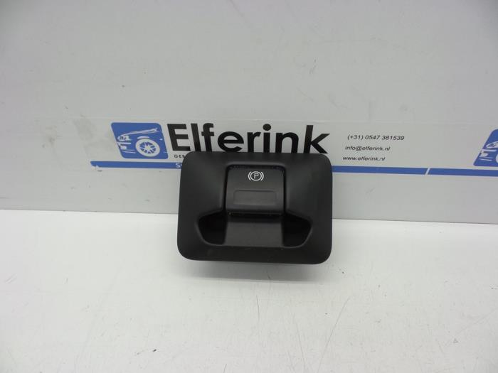 Brytare, parkeringsbroms från en Volvo S60 Cross Country (FH) 2.0 D4 16V 2015