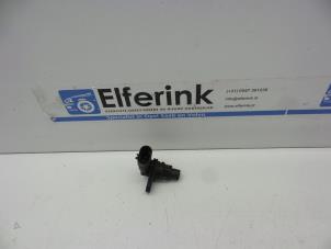Gebruikte Nokkenas Sensor Saab 9-3 Sport Estate (YS3F) 1.9 TTiD 16V Prijs € 25,00 Margeregeling aangeboden door Auto Demontage Elferink B.V.