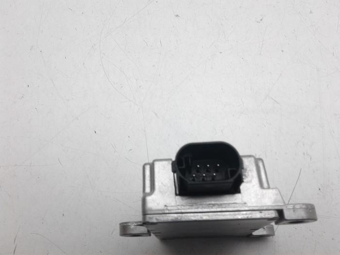 Styrvinkelsensor från en Saab 9-3 II (YS3F) 2.0T 16V 2007