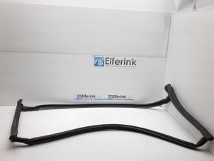 Używane Rózne Volvo C70 (MC) 2.4 20V Cena € 200,00 Procedura marży oferowane przez Auto Demontage Elferink B.V.