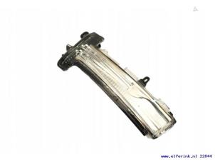 Nya Indikator, spegel, vänster Volvo XC60 Pris € 36,30 Inklusive moms erbjuds av Auto Demontage Elferink B.V.