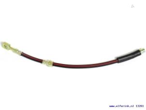 Nowe Przewód hamulcowy Saab 9-3 03- Cena € 15,13 Z VAT oferowane przez Auto Demontage Elferink B.V.