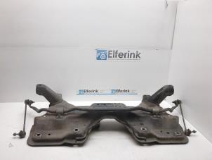 Begagnade Underram Opel Corsa E 1.3 CDTi 16V ecoFLEX Pris € 100,00 Marginaltabell erbjuds av Auto Demontage Elferink B.V.