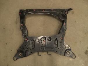 Gebruikte Subframe Volvo XC90 II 2.0 T8 16V Twin Engine AWD Prijs € 350,00 Margeregeling aangeboden door Auto Demontage Elferink B.V.