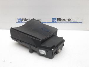 Gebruikte Head-up display Volvo XC90 II 2.0 T8 16V Twin Engine AWD Prijs € 225,00 Margeregeling aangeboden door Auto Demontage Elferink B.V.