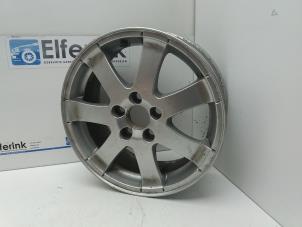 Gebruikte Velg Volvo V50 Prijs € 50,00 Margeregeling aangeboden door Auto Demontage Elferink B.V.