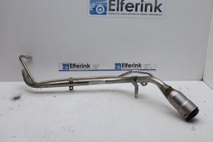 Begagnade Påfyllningsrör, bränsletank Lynk &amp; Co 01 1.5 Pris € 50,00 Marginaltabell erbjuds av Auto Demontage Elferink B.V.