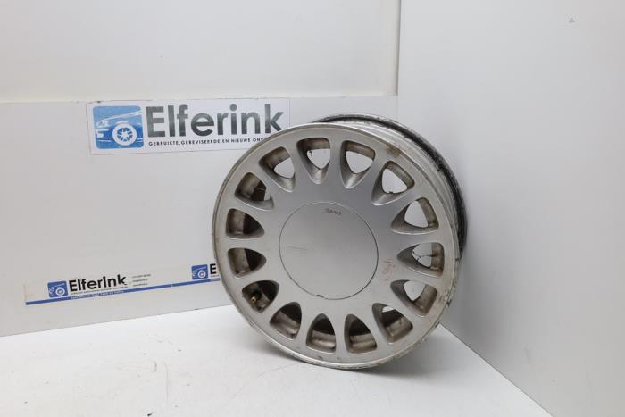 Hjul från en Saab 900 I 2.0 i 16V 1990