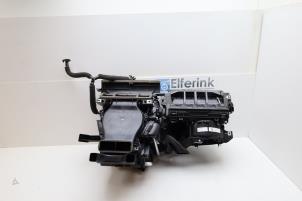 Begagnade Värmarhus Lynk &amp; Co 01 1.5 PHEV Pris € 300,00 Marginaltabell erbjuds av Auto Demontage Elferink B.V.