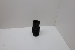 Begagnade Luftintagsslang Lynk &amp; Co 01 1.5 PHEV Pris € 25,00 Marginaltabell erbjuds av Auto Demontage Elferink B.V.