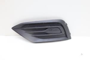 Begagnade Stötfångarbåge, vänster fram Volvo V60 II (ZW) 2.0 D3 16V Pris € 50,00 Marginaltabell erbjuds av Auto Demontage Elferink B.V.