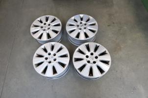 Używane Zestaw obreczy Opel Vectra C 1.8 16V Cena € 175,00 Procedura marży oferowane przez Auto Demontage Elferink B.V.