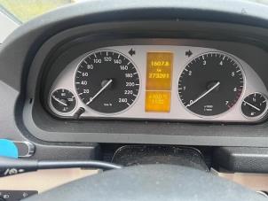 Begagnade Vägmätare KM Mercedes B (W245) 2.0 B-200 16V Turbo Pris € 75,00 Marginaltabell erbjuds av Auto Demontage Elferink B.V.