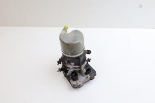 Begagnade Servostyrningspump Volvo V60 I (FW/GW) 2.0 D3 20V Pris € 75,00 Marginaltabell erbjuds av Auto Demontage Elferink B.V.