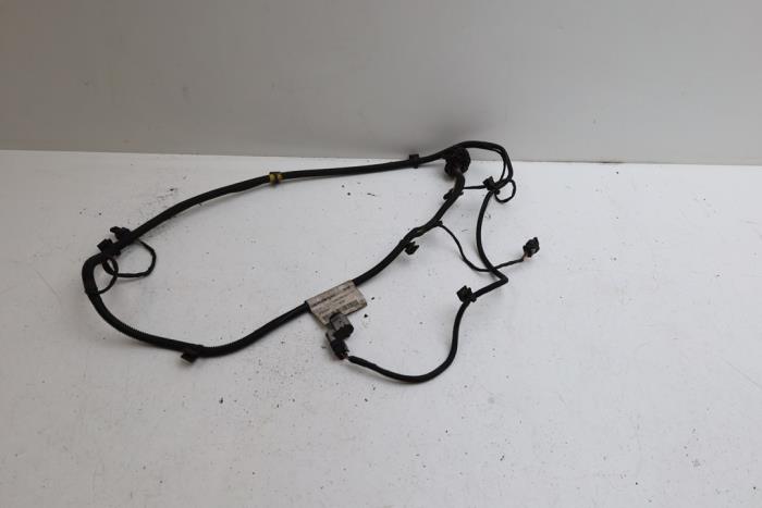 Volvo V70 Wiring harnesses stock | ProxyParts.com