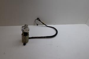 Begagnade Elektrisk bränslepump Volvo V70 (SW) 2.5 R Turbo 20V Pris € 250,00 Marginaltabell erbjuds av Auto Demontage Elferink B.V.