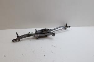 Begagnade Torkarmotor + mekanism Mercedes C (W204) 1.8 C-180 CGI 16V Pris € 50,00 Marginaltabell erbjuds av Auto Demontage Elferink B.V.