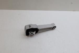 Begagnade Motorfäste Volvo V70 Pris € 50,00 Marginaltabell erbjuds av Auto Demontage Elferink B.V.