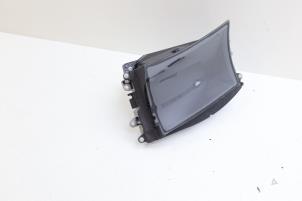 Gebruikte Head-up display Mercedes A-Klasse AMG (177.0) 2.0 A-35 AMG Turbo 16V 4Matic Prijs € 250,00 Margeregeling aangeboden door Auto Demontage Elferink B.V.