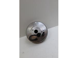 Begagnade Bromsservo Mercedes A-Klasse AMG (177.0) 2.0 A-35 AMG Turbo 16V 4Matic Pris € 100,00 Marginaltabell erbjuds av Auto Demontage Elferink B.V.