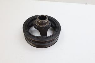 Begagnade Remskiva, vevaxel Saab 9-7X 5.3i V8 AWD Pris € 50,00 Marginaltabell erbjuds av Auto Demontage Elferink B.V.