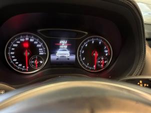 Gebruikte Kilometerteller KM Mercedes B (W246) 1.6 B-200 BlueEFFICIENCY Turbo 16V Prijs € 150,00 Margeregeling aangeboden door Auto Demontage Elferink B.V.