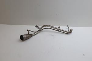 Begagnade Påfyllningsrör, bränsletank Volvo XC40 (XZ) 2.0 T4 Geartronic 16V Pris € 50,00 Marginaltabell erbjuds av Auto Demontage Elferink B.V.