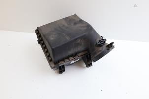 Begagnade Luftfilterhus Mercedes B (W246) 1.8 B-180 CDI BlueEFFICIENCY 16V Pris € 50,00 Marginaltabell erbjuds av Auto Demontage Elferink B.V.