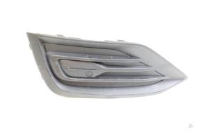 Begagnade Stötfångarbåge, vänster fram Volvo V60 II (ZW) 2.0 D3 16V Pris € 25,00 Marginaltabell erbjuds av Auto Demontage Elferink B.V.