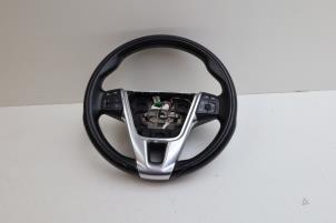 Begagnade Ratt Volvo V60 I (FW/GW) 2.4 D6 20V Plug-in Hybrid AWD Pris € 75,00 Marginaltabell erbjuds av Auto Demontage Elferink B.V.