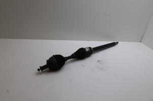 Begagnade Drivaxel, höger fram Volvo C70 (NC) 2.5 Turbo LPT 20V Pris € 125,00 Marginaltabell erbjuds av Auto Demontage Elferink B.V.