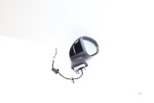 Gebruikte Buitenspiegel rechts Lynk &amp; Co 01 1.5 PHEV Prijs € 450,00 Margeregeling aangeboden door Auto Demontage Elferink B.V.
