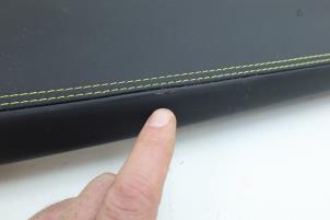 Begagnade Dekorstripe, instrumentbräda Lynk &amp; Co 01 1.5 PHEV Pris € 200,00 Marginaltabell erbjuds av Auto Demontage Elferink B.V.