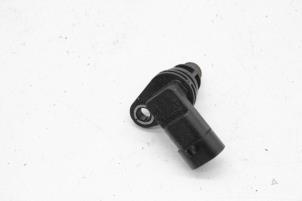 Gebruikte Nokkenas Sensor Saab 9-3 II Sport Sedan (YS3F) 1.9 TiD 16V Prijs € 25,00 Margeregeling aangeboden door Auto Demontage Elferink B.V.