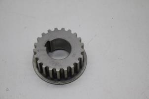 Gebruikte Krukas Tandwiel Volvo V50 Prijs € 50,00 Margeregeling aangeboden door Auto Demontage Elferink B.V.