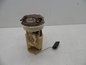 Begagnade Bensinpump Volvo S40 (VS) 1.8 16V Pris € 65,00 Marginaltabell erbjuds av Auto Demontage Elferink B.V.