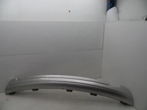 Begagnade Främre stötfångare, mittenkomponent Saab 9-7 Pris € 100,00 Marginaltabell erbjuds av Auto Demontage Elferink B.V.