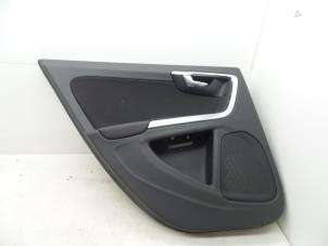 Begagnade List, bakdörr, 4-dörrars, vänster Volvo V60 I (FW/GW) 1.6 T3 16V Pris € 50,00 Marginaltabell erbjuds av Auto Demontage Elferink B.V.