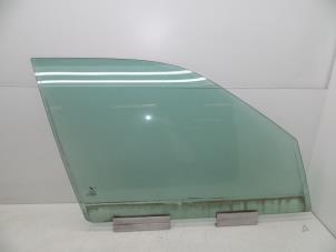 Gebruikte Portierruit 4Deurs rechts-voor Saab 9-5 (YS3E) 2.3t 16V Prijs € 50,00 Margeregeling aangeboden door Auto Demontage Elferink B.V.