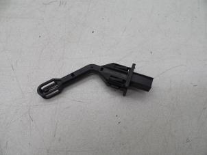 Gebruikte Temperatuursensor binnen Volvo S60 II (FS) 2.0 D4 20V Prijs € 25,00 Margeregeling aangeboden door Auto Demontage Elferink B.V.