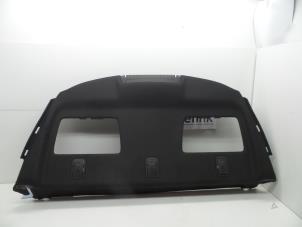 Gebruikte Hoedenplank Saab 9-5 (YS3G) 2.0 TiD 16V Prijs € 40,00 Margeregeling aangeboden door Auto Demontage Elferink B.V.