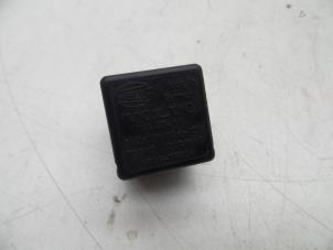 Begagnade Relä Volvo 940 I Estate 2.3i (LPT) Polar Pris € 25,00 Marginaltabell erbjuds av Auto Demontage Elferink B.V.