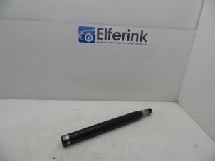 Gebruikte Tussenas Opel Insignia 2.0 CDTI 16V 130 Ecotec Prijs € 25,00 Margeregeling aangeboden door Auto Demontage Elferink B.V.