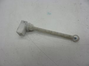 Gebruikte Temperatuursensor binnen Volvo V70 (SW) 2.4 20V 140 Prijs € 25,00 Margeregeling aangeboden door Auto Demontage Elferink B.V.