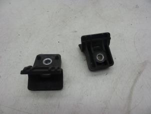 Begagnade Stöd (diverse) Opel Astra J (PC6/PD6/PE6/PF6) 1.6 16V Pris € 25,00 Marginaltabell erbjuds av Auto Demontage Elferink B.V.