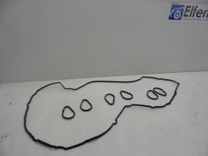 Begagnade Vipparmspackning Saab 9-7 Pris € 25,00 Marginaltabell erbjuds av Auto Demontage Elferink B.V.