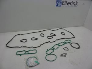 Begagnade Vipparmspackning Saab 9-7 Pris € 50,00 Marginaltabell erbjuds av Auto Demontage Elferink B.V.