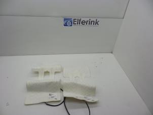 Begagnade Sätesmatta Saab 9-7 Pris € 50,00 Marginaltabell erbjuds av Auto Demontage Elferink B.V.