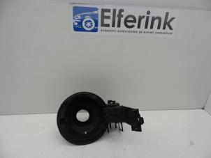 Używane Rurka do napelniania zbiornika paliwa Opel Adam 1.0 Ecotec 12V SIDI Turbo Cena € 25,00 Procedura marży oferowane przez Auto Demontage Elferink B.V.